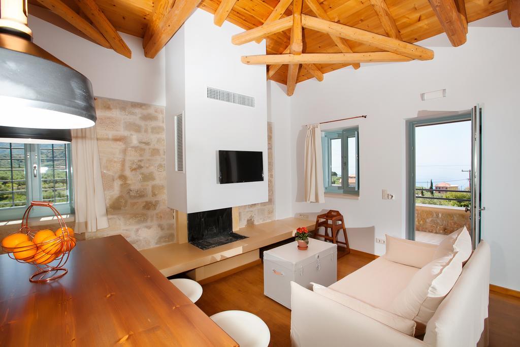 Lithos Guesthouse Kardamili Ngoại thất bức ảnh