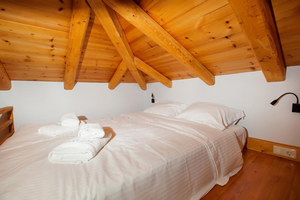 Lithos Guesthouse Kardamili Ngoại thất bức ảnh