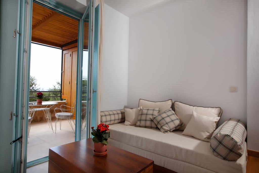 Lithos Guesthouse Kardamili Ngoại thất bức ảnh