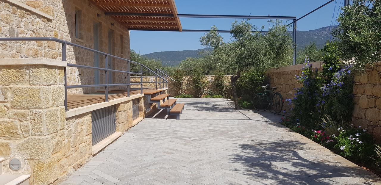 Lithos Guesthouse Kardamili Ngoại thất bức ảnh
