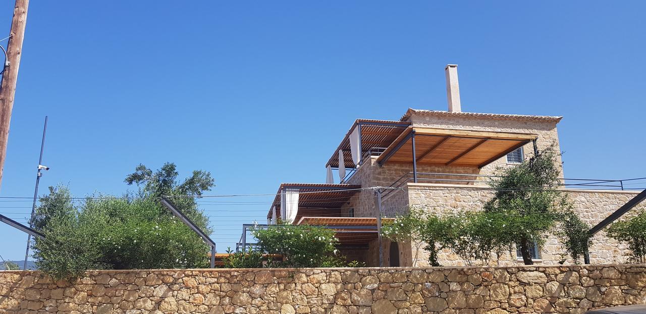 Lithos Guesthouse Kardamili Ngoại thất bức ảnh